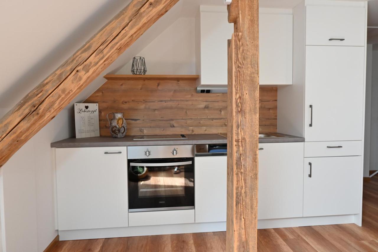Ferienwohnung Biohof Auinger, Der Tiererlebnishof Aurach am Hongar Exterior foto